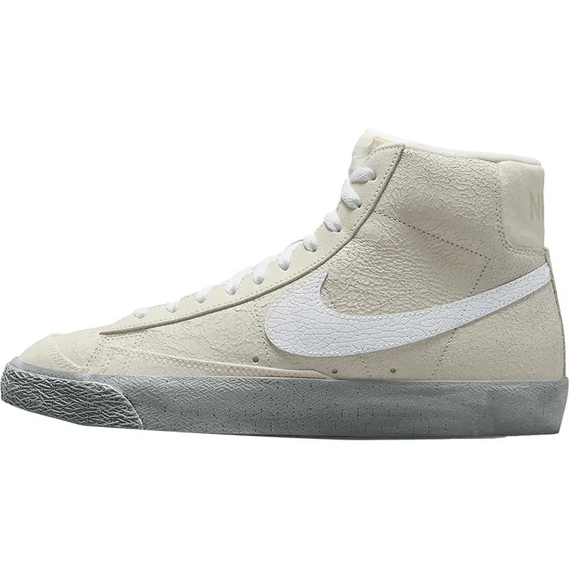 حذاء رياضي كاجوال للرجال من Nike Official Blazer Mid '77 SE DV0797-100