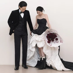 Fashion High Low Taffeta Bridal Gown Strapless Sleeveless Black And Ivory A Line Bridal Photoshoot Dress Elegant Wedding Dress