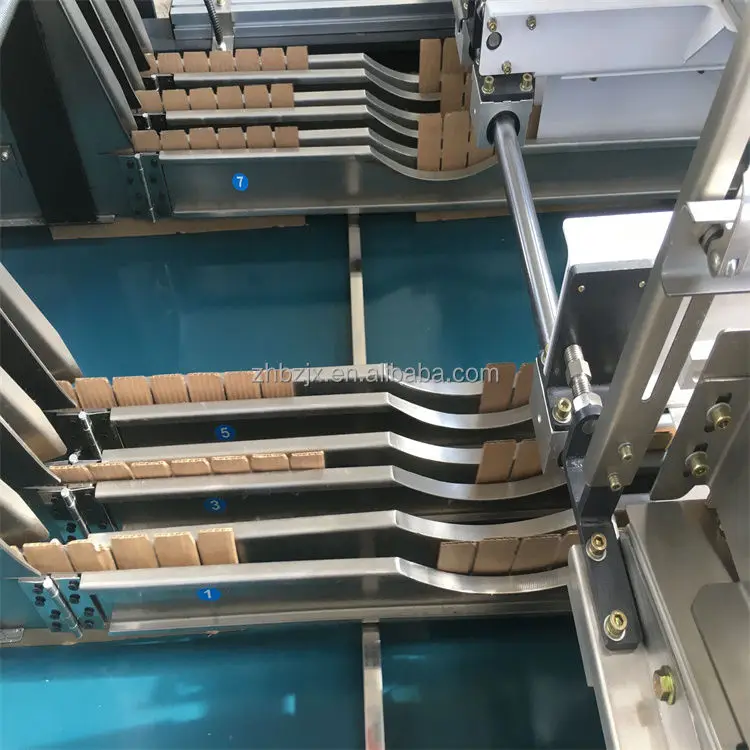 Machine d'Assemblage de Cloison de Boîte Ondulée existent