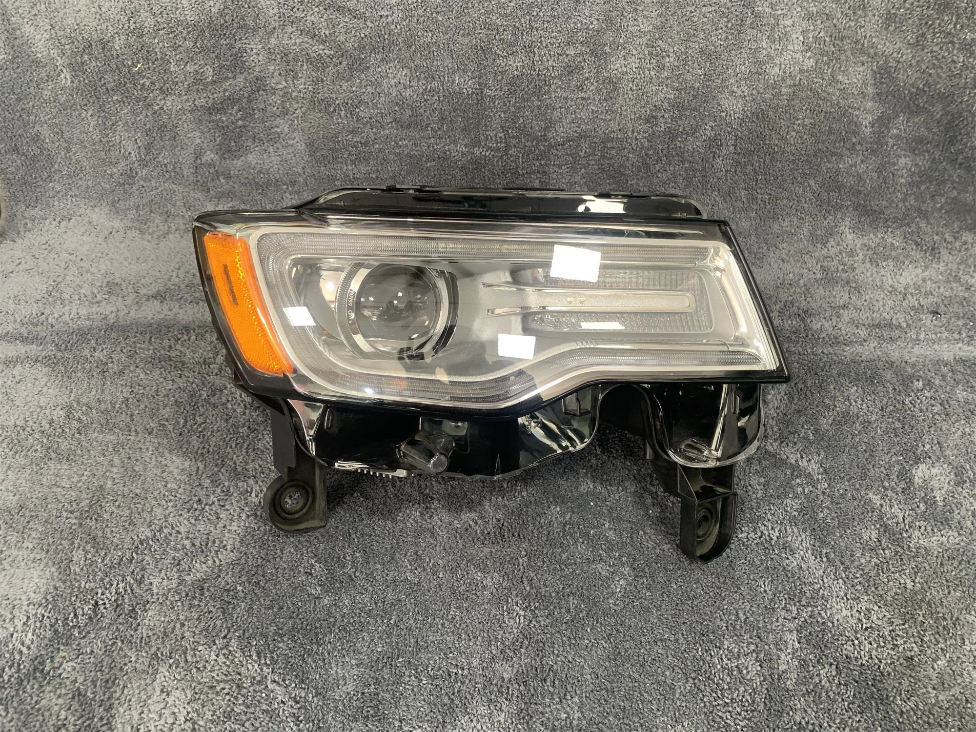 High quality headlights suitable for Jeep Grand Cherokee hernia headlights, 2014-2020 US version hernia headlights