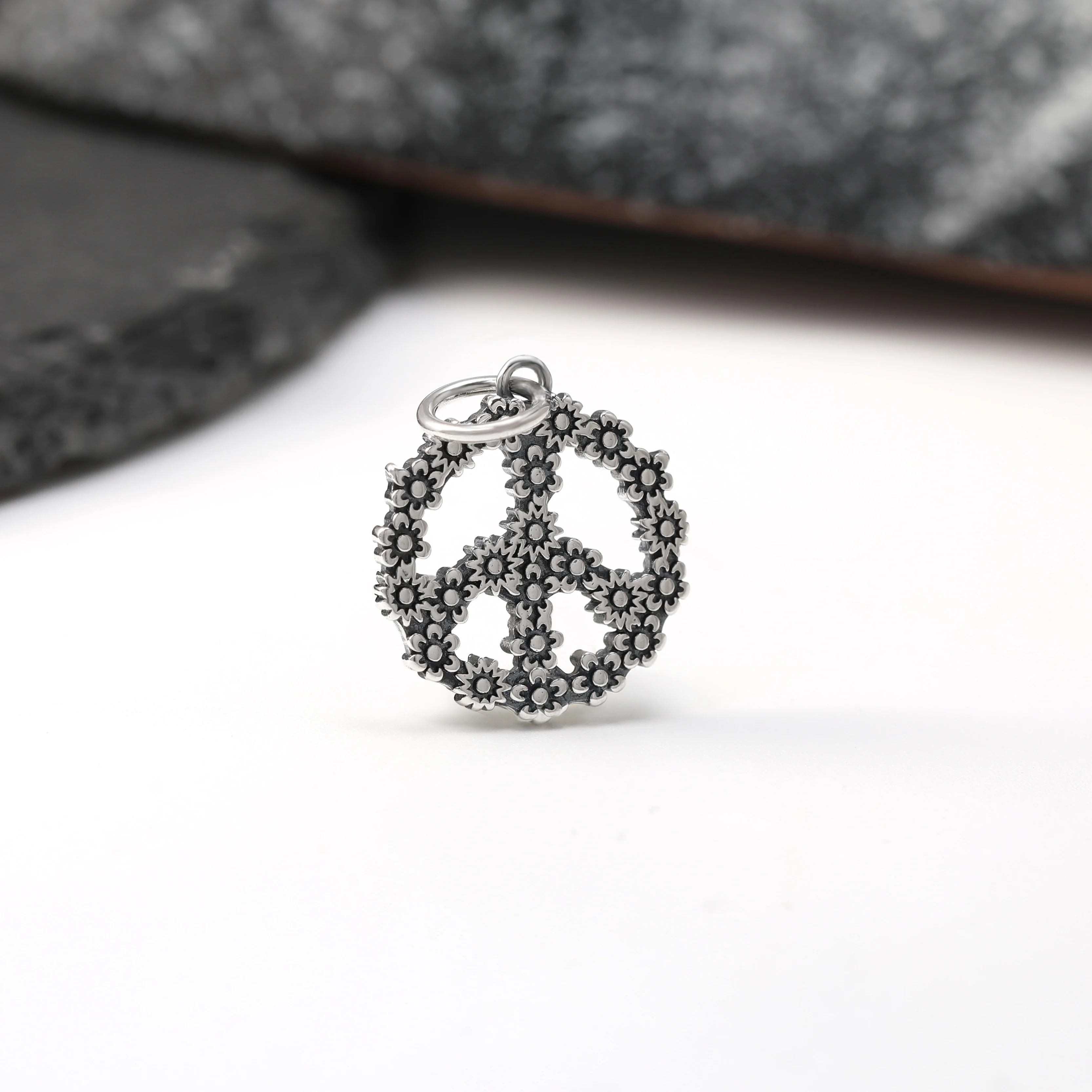 

DJ426 genuine 925 sterling silver antique plant flower peace logo charm classic pendant DIY silver jewelry