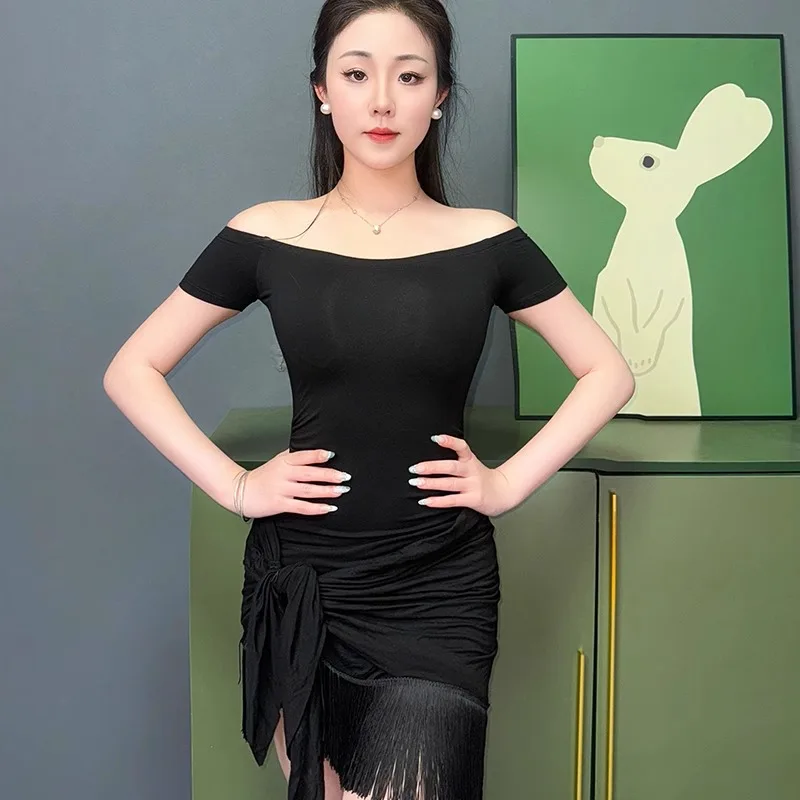 ที่กําหนดเองเต้นรําบอลรูมละตินฝึกชุดหนึ่งไหล่Jumpsuitหญิงผู้ใหญ่แจ๊สแขนสั้นเสื้อผู้หญิงเสื้อผ้า