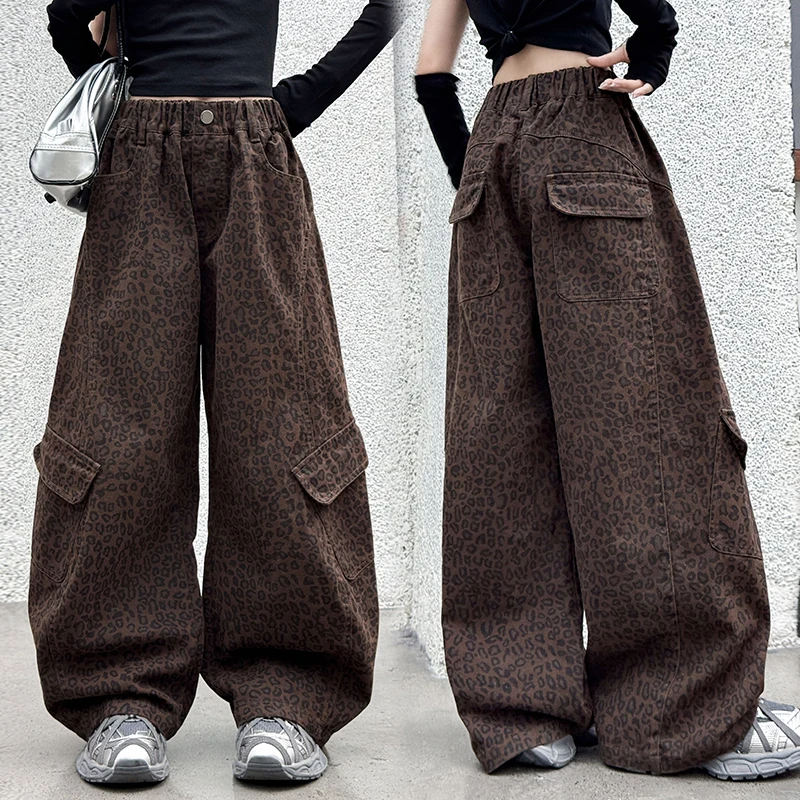 

Fashion Design Kids Girl Leopard Print Jeans Trousers for Children Spring Autumn Loose Leopard Denim Pants with Side Pocket 5-14