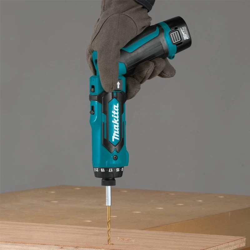 Imagem -04 - Makita Df012dz Chave de Fenda sem Fio Hex Driver Drill Kit Auto 7.2v Lithium-ion Conveniente Ferramenta Elétrica Carregador Bateria Box Set