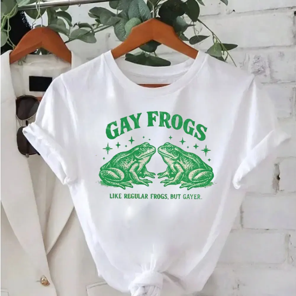 Vintage Gay Frog Graphic Shirt Funny LGBTQ Pride Gift for Queer Best Friend Cottagecore Aesthetic T-Shirt Retro Women Tops