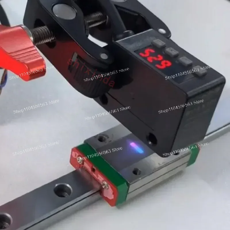 LX-101 Color Mark Photoelectric Sensor with Intelligent Label Deviation Correction for Color Sorting & Positioning in Automation