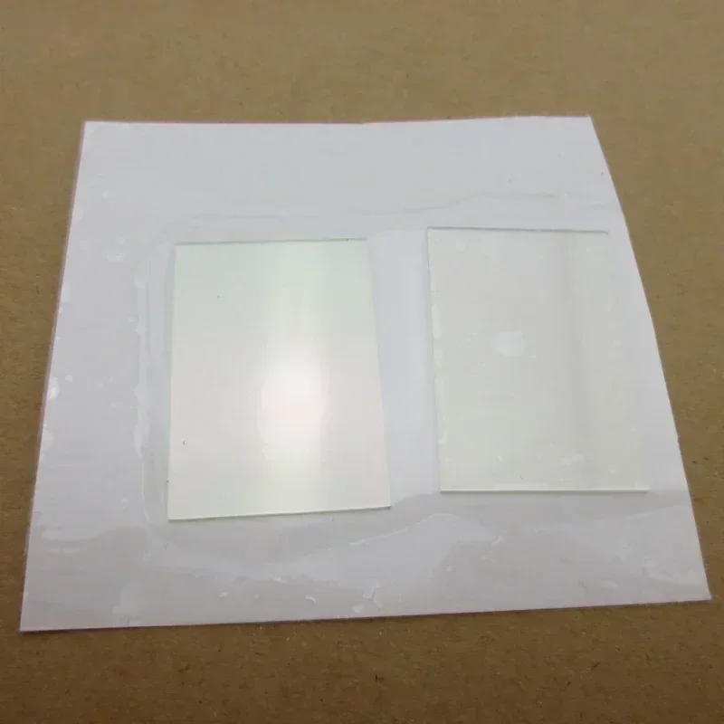 

High Transmittance Visible Light Pass Through Filter 35*25.5*1mm 400-850nm Wavelength Infrared Cut-off Clear Lens