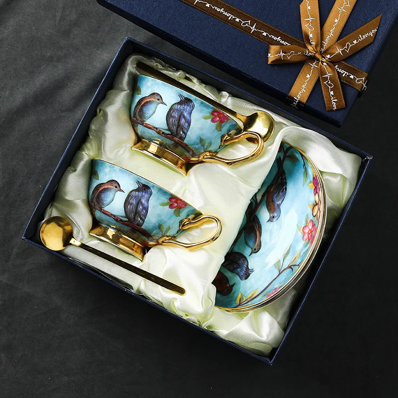 

Coffee cup European luxury bone China cup and saucer set ceramic small exquisite gift gift gift box retro teacups.