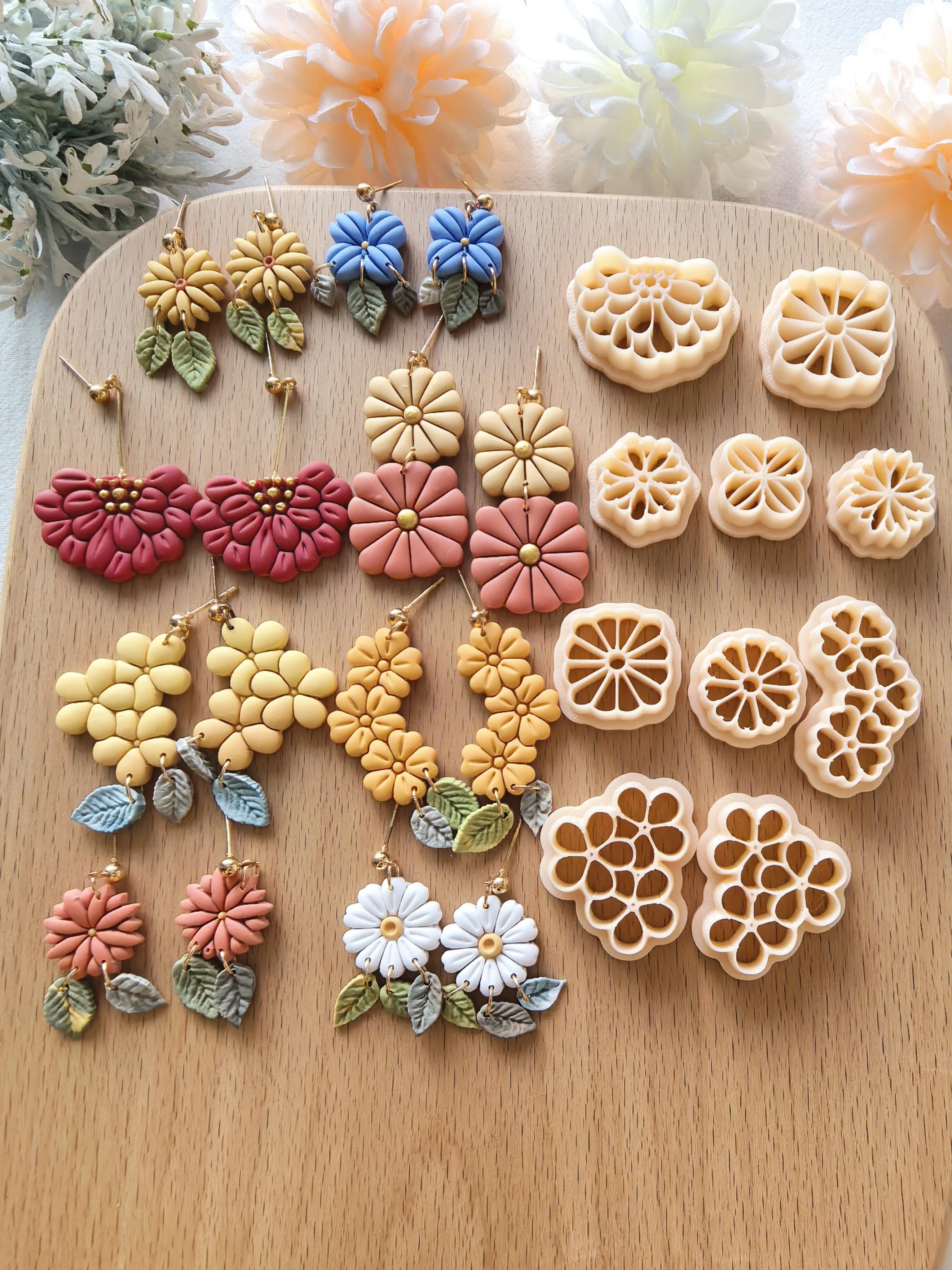 

Flower Series Polymer Clay Cutter Daisy/Multi Petal Flower/Hydrangea Flower Clay Cutting Molds DIY Earrings Jewelry Making Hand