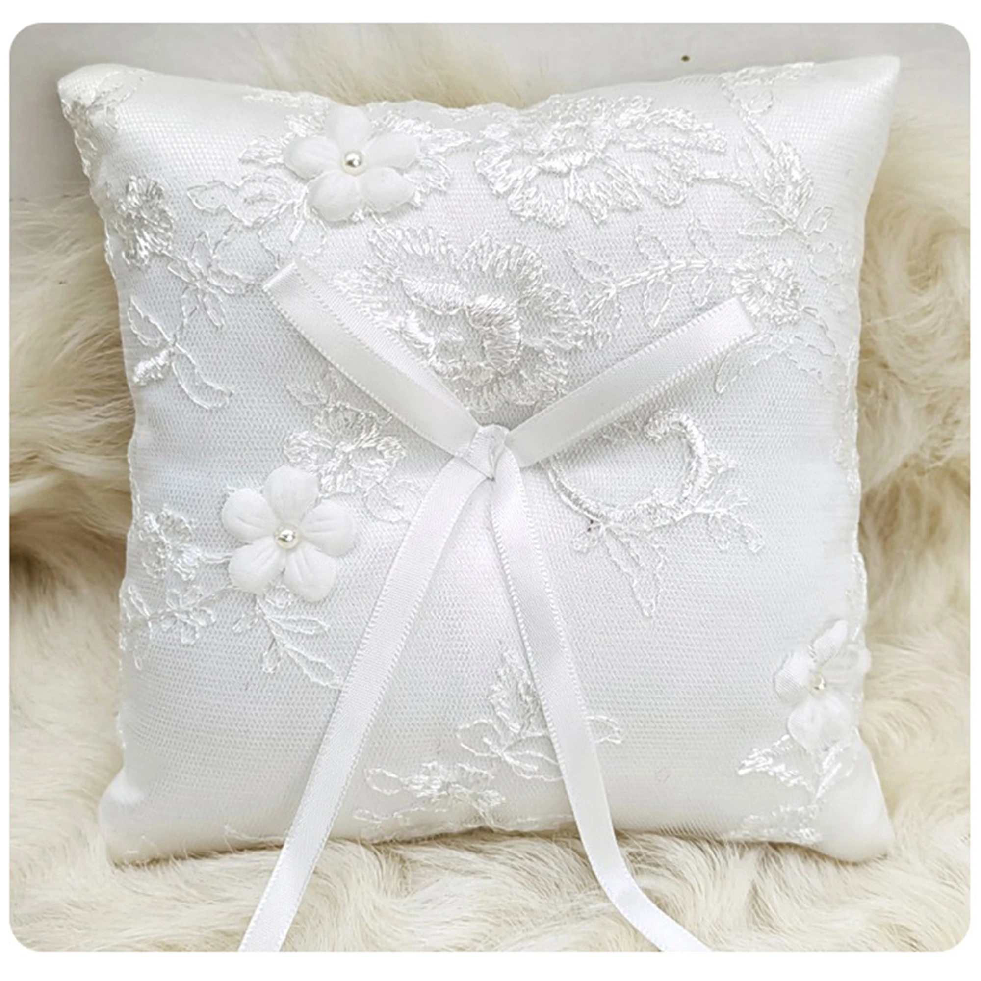 

Elegant Lace Wedding Ring Pillow with 3D Plum Blossom Design in White - Perfect Wedding Party Decoration Accessory