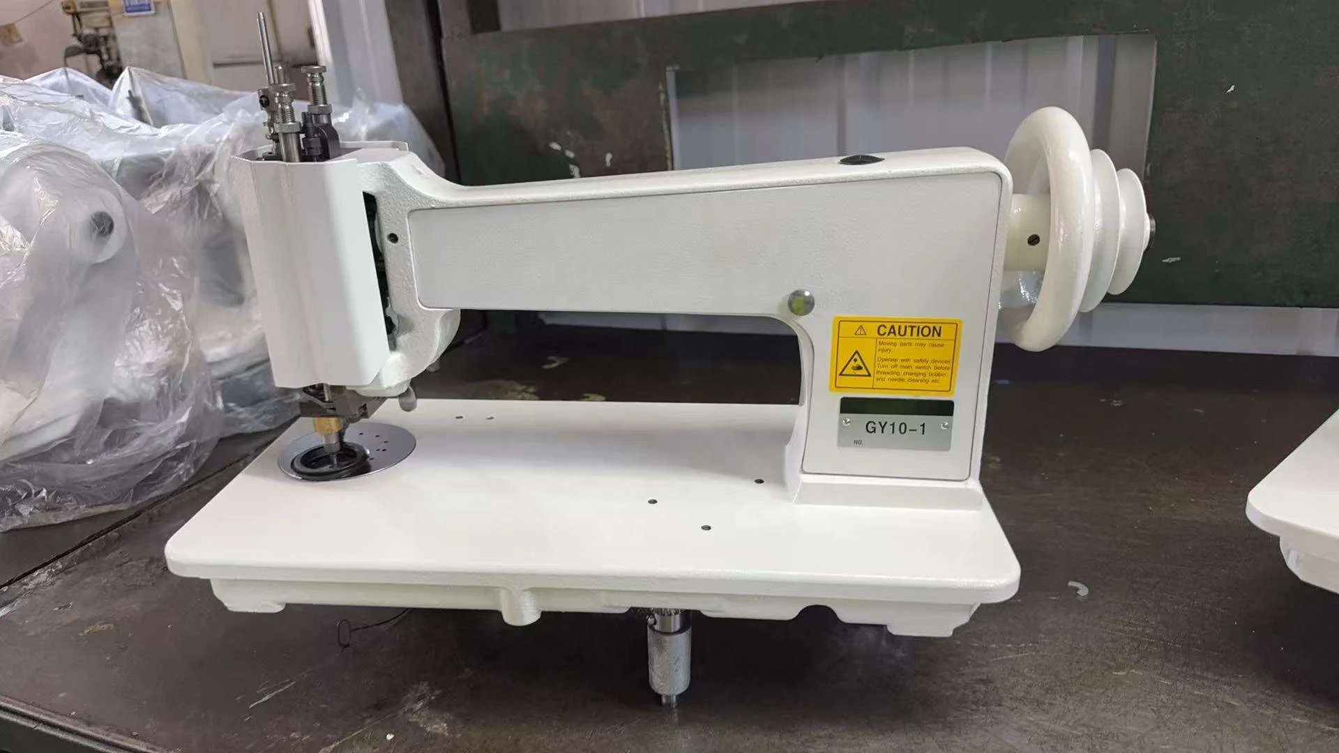 QK-10-1 New Flat-Bed Hand Crank Manual Single Needle Household Sewing Machine Embroidery Machine Chain Stitch Motor
