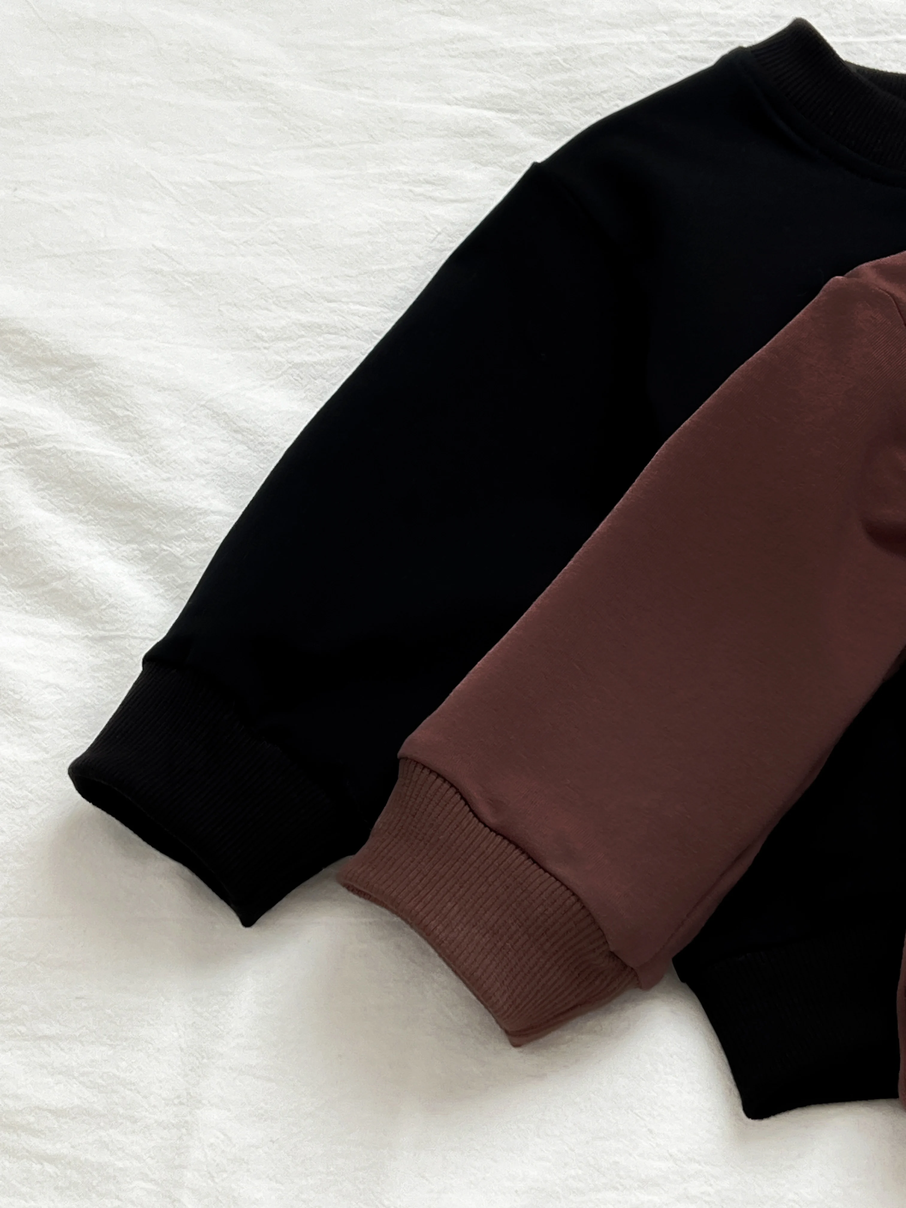 Frühlings- und Herbst-Neuheit: Bären-Kinder-Sweatshirt Zweiteiler, Gestreiftes Jungen-Outfit im koreanischen Stil – Detail 6
