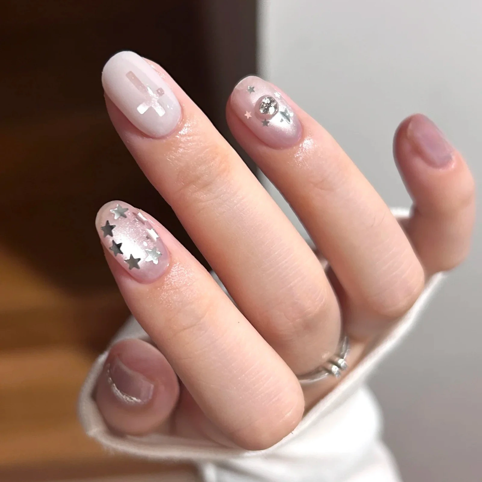Faux ongles ovales courts en verre œil de chat, avec strass croisés, à pression brillante, pour fête, mariage, usage quotidien, 10 pièces