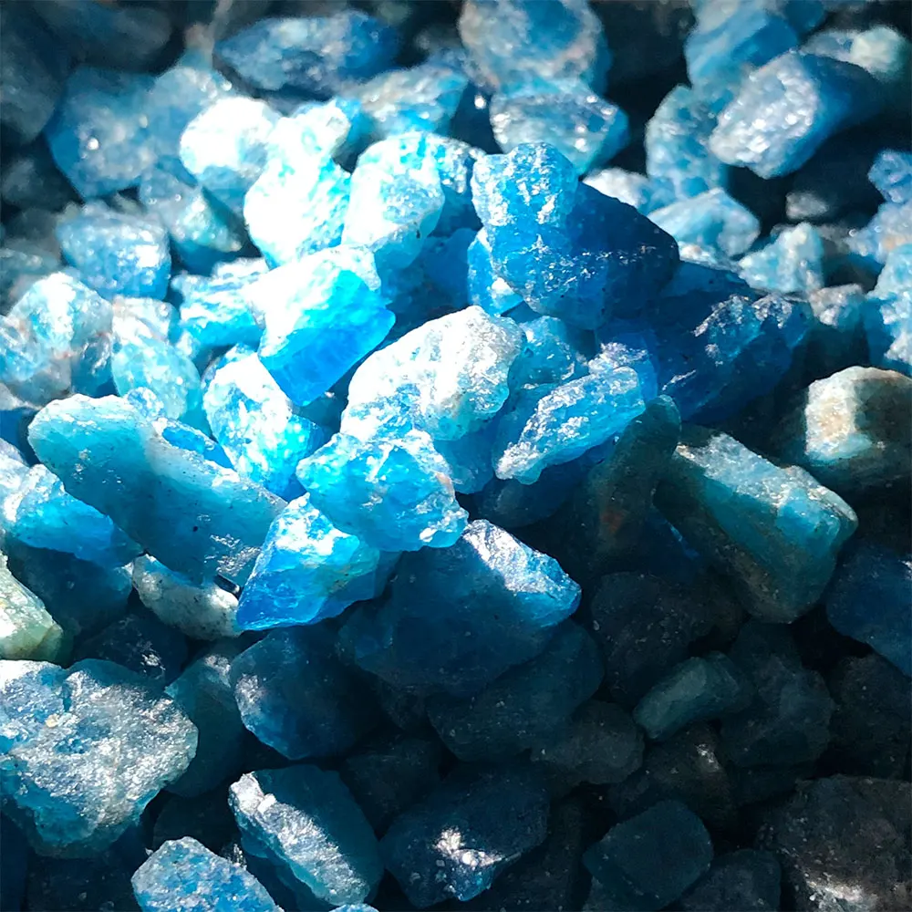 100g Pack Natural Stone Blue Apatite Raw Crystal Stones Chips Gravel Minerals Quartz Energy Home Decoration Meditation Chakra