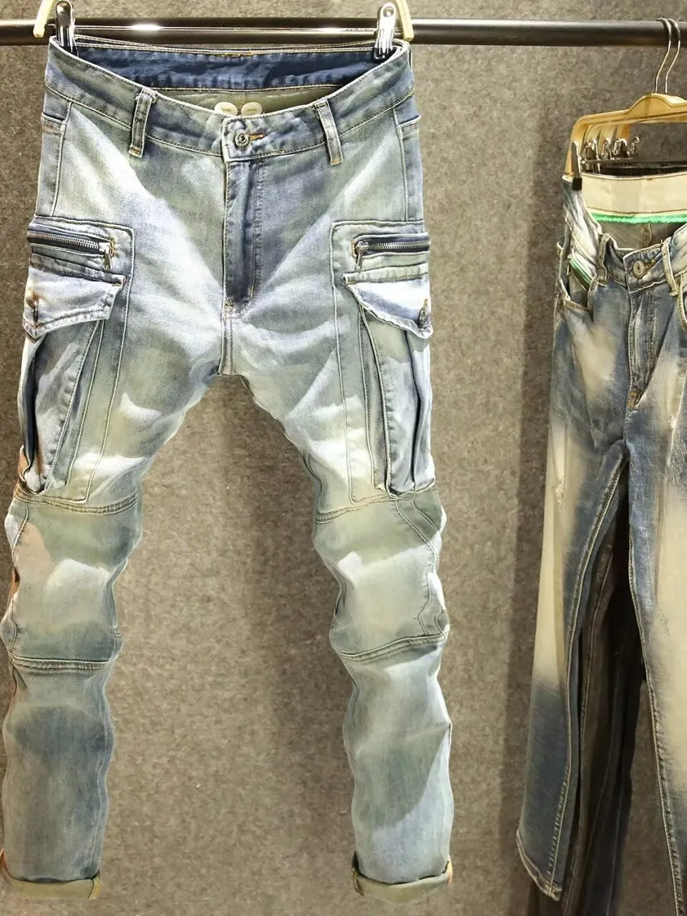 

Slim Fit Men's Jeans Autumn Winter Style Multiple Pockets Zipper Casual Lightweight Breathable High Elasticity Cotton Denim