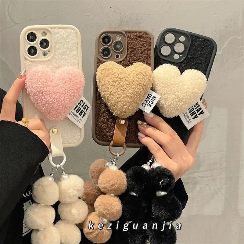 Autumn/Winter iPhone13 plush iPhone12 Love iPhone11 bracelet iPhone15promax phone case iPhone14 all-inclusive iPhone16