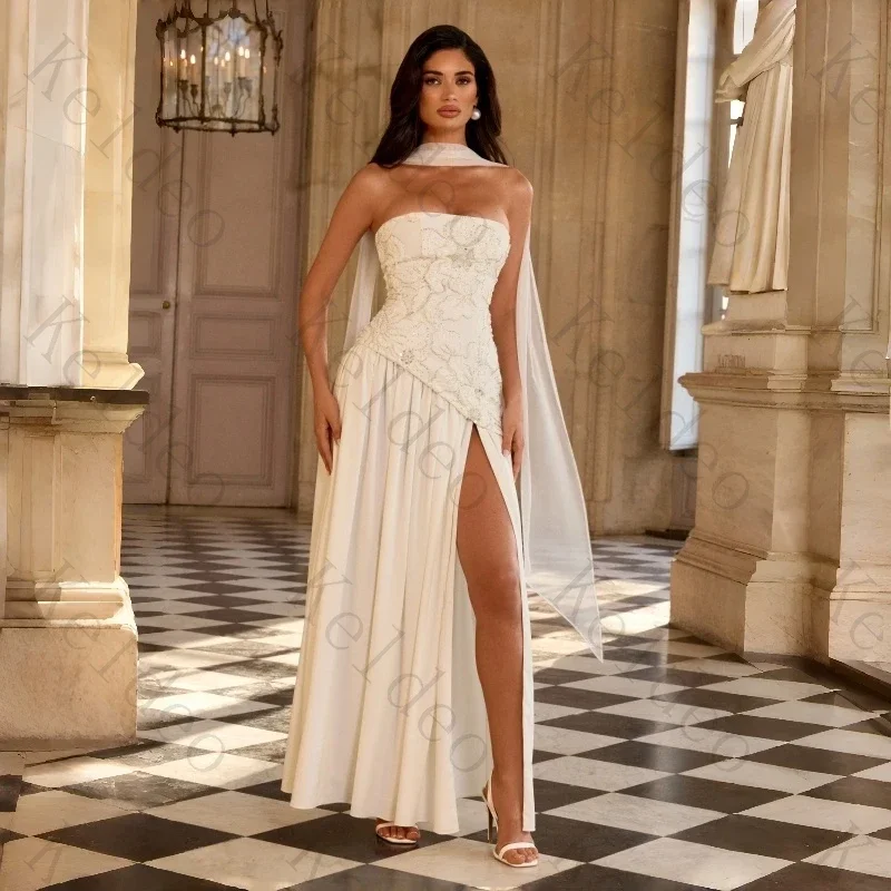 Customized Elegant Strapless A Line Sleeveless Wedding Dresses Flower Beading Drape Side Slit Open Back Floor Length Bride Gowns
