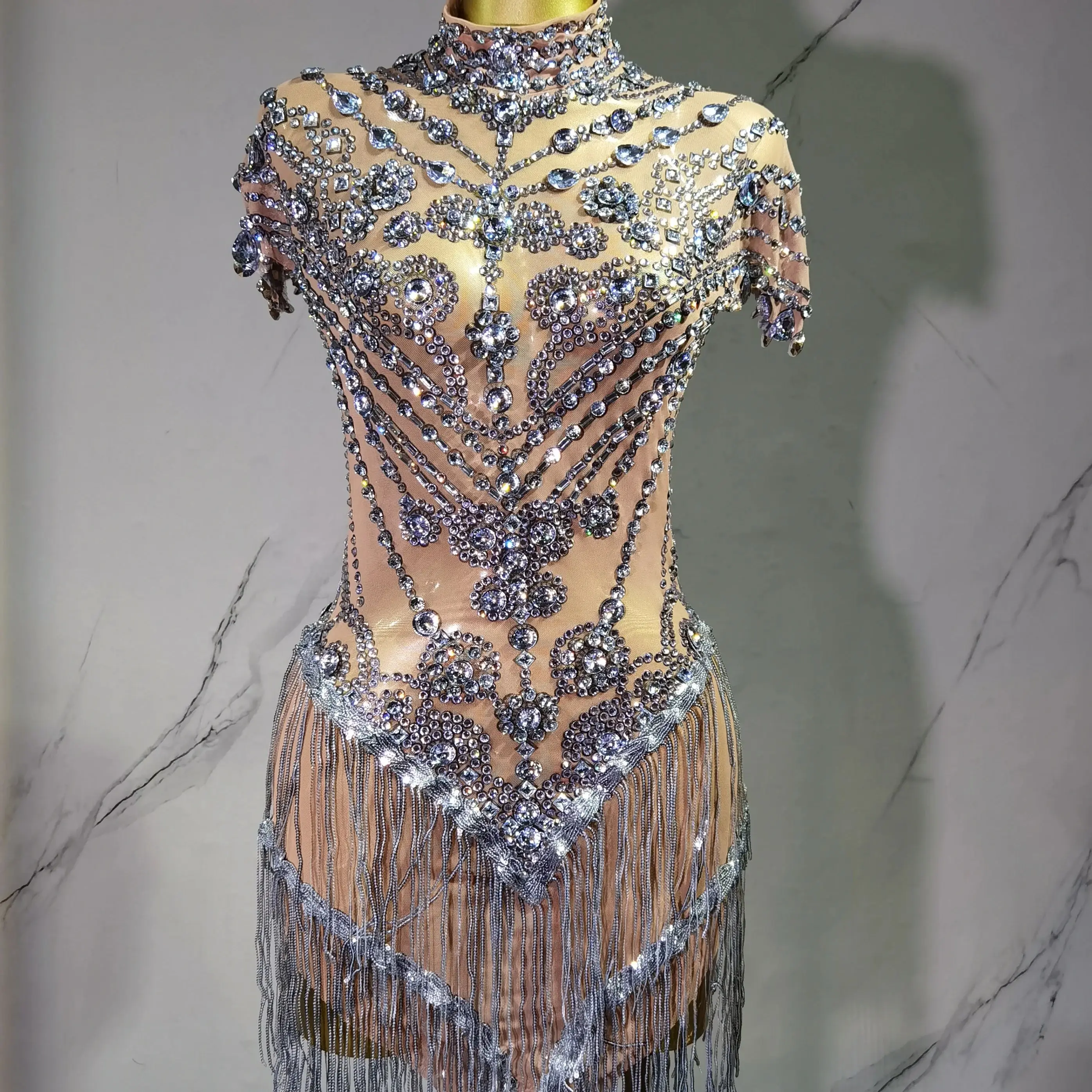 

Luxury Party Cocktail Short Dress Luxury Women Sexy See Through Rhinestones Tassel Dresses Performance Singer Costume Cuimian