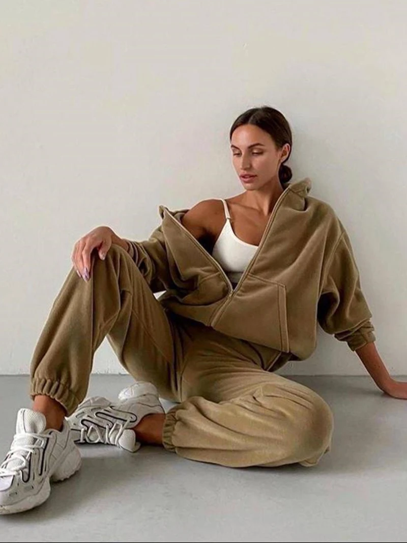 Streetwear Fleece 2 Piece Sets Women Outfit Autumn Clothes Women 2024 Hoodies Top and Pants Sets Casual Sweatsuits Woman Sets