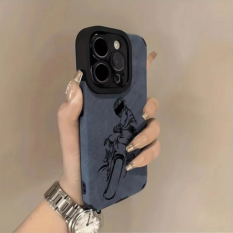Coole Biker-Handyhülle für iPhone 17 AIR Pro Max 16E 15Plus 14 13 Mini 12 11 AIR XS XR XS im Motorradfahrer-Stil – Detail 3