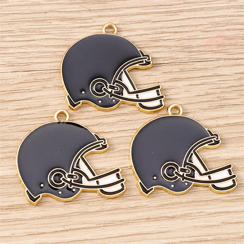 10 Stück niedliche, gemischte Emaille-Anhänger in Form von Sportartikeln, Rugby-Mützen und Fußballschuhen zum Basteln von Schmuck, Ohrringen, Halsketten und für DIY-Bastelprojekte. – Detail 15