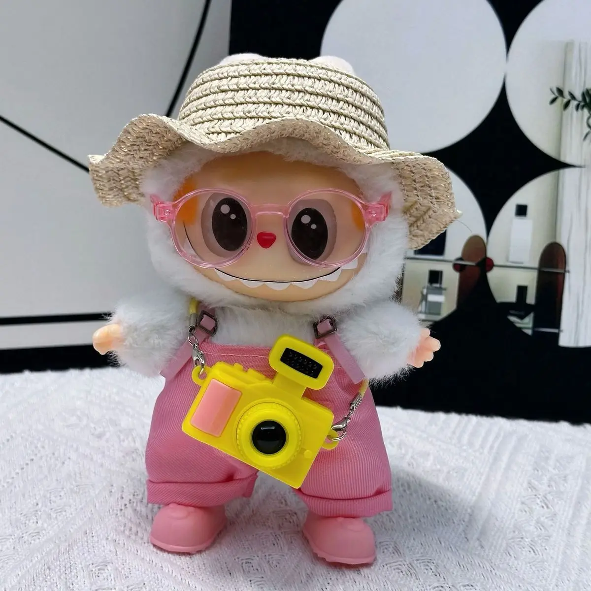 

Bottle Overalls Camera Outfit for Labubu 3.0 1.0 2.0 Generation Vinyl Figure Clothes Only No Doll Changeable Accessories