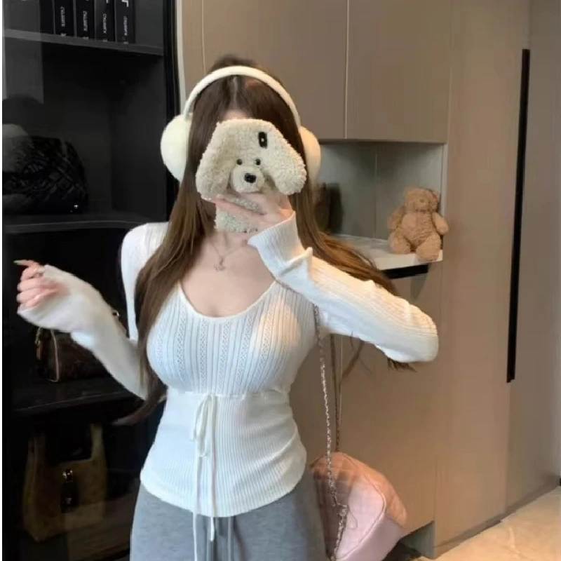 

Dongguan Daliang Knitted Sweater Shantou High End Women's Fashion New Style Spring Inner Wear Casual Comfortable Knitwear