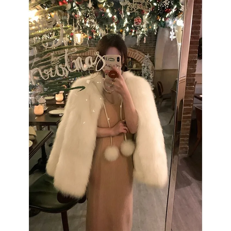 2025 New Autumn and Winter Spliced   V-neck Simulated Fox Fur Fashionable Loose Versatile Casual Long-sleeved Jacket