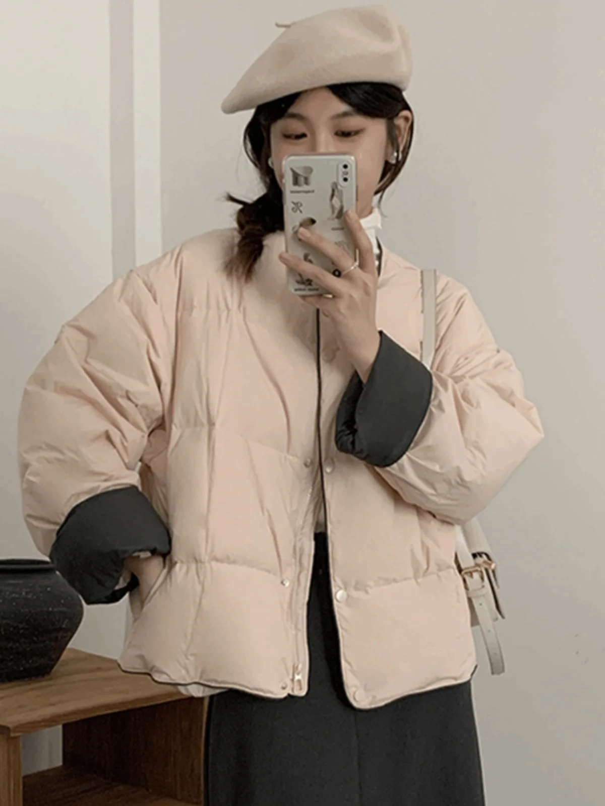 

Новая зимняя корейская свободная повседневная куртка с круглым вырезом, комбинированная по цвету, легкая, короткая, хлопковая, женская, универсальная, тонкая, с длинными рукавами