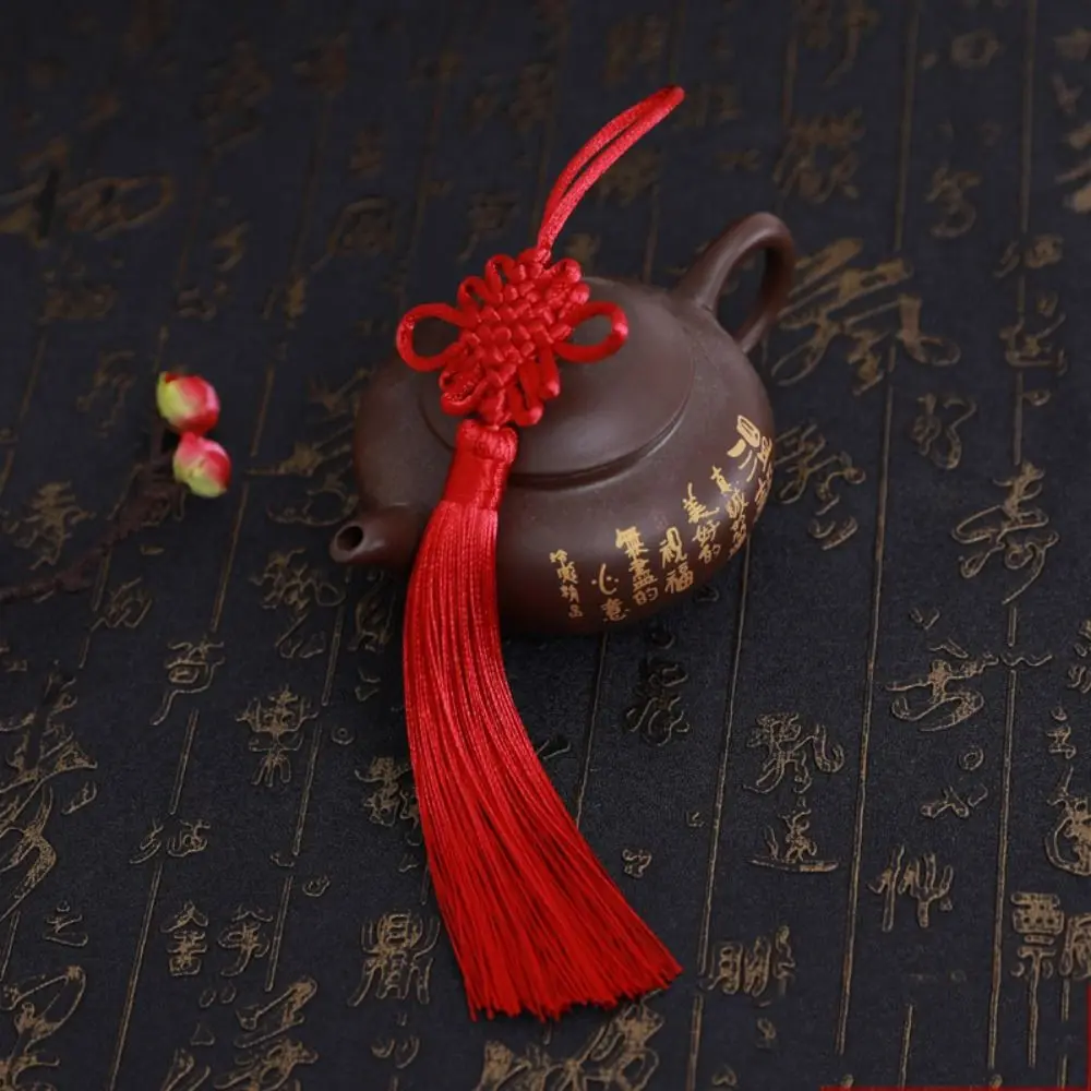 

Small Size Chinese Knot Tassel Chinese Style Traditional Handmade Chinese Knot Pendant DIY Polyester Gift Box Pendant