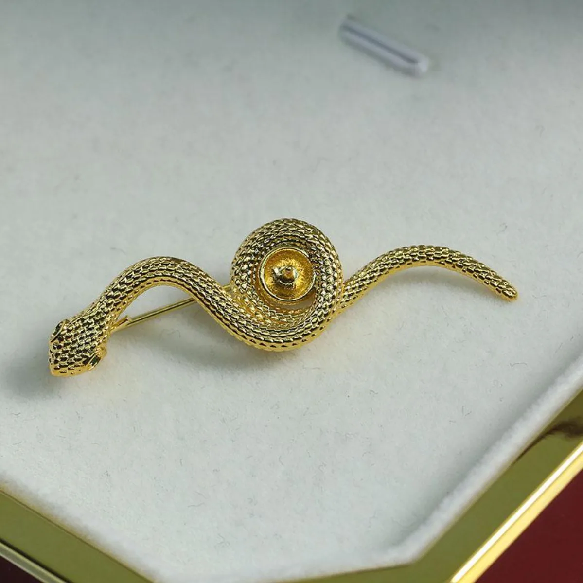 Brass Gold Plated Winding Snake Brooch Blank, New Niche Luxury DIY Pearl Corsage Accessory