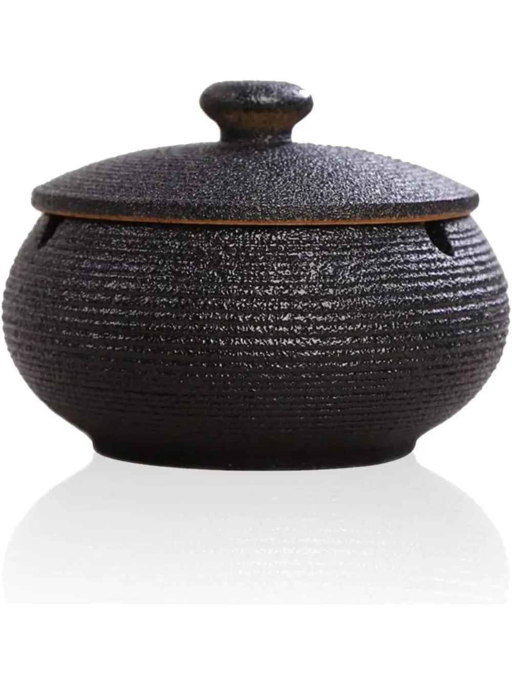 

Керамическая пепельница с крышкой — ветрозащитная, для использования в помещении и на открытом воздухе (черная)