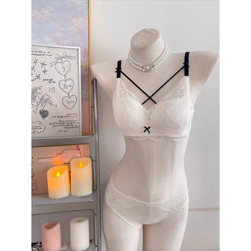 Women Lace Push Up …