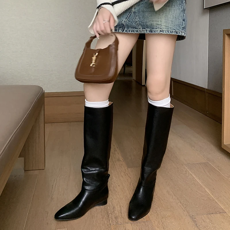 2024 Winter Women Boots Round Toe Knee-high Boots Western Modern Long Boots Women Shoes Ladies Shoes Retro Pleated Shoes