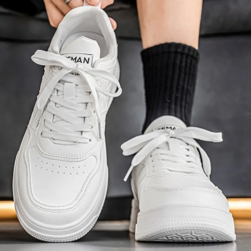 Fashion White Breathable Versatile Casual Sport Shoes Autumn New Men's Sneakers Outdoor Simple Platform Anti Slip Shoes for Man