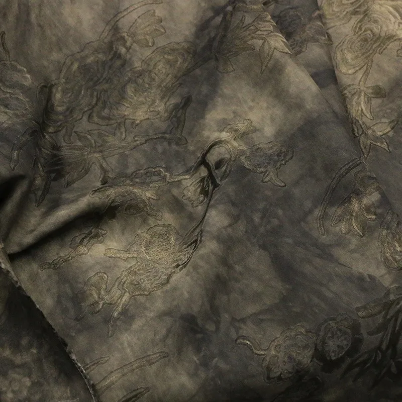 Plant mud-dyed silk jacquard satin is a niche design of fabric