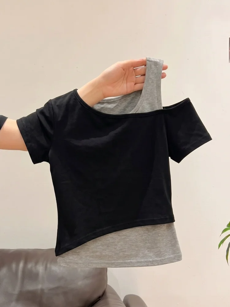 Black Grey Fake Two-Piece Short Sleeve T-Shirt Women's Spring Summer New Popular Design Sensation Oblique Shoulder Top