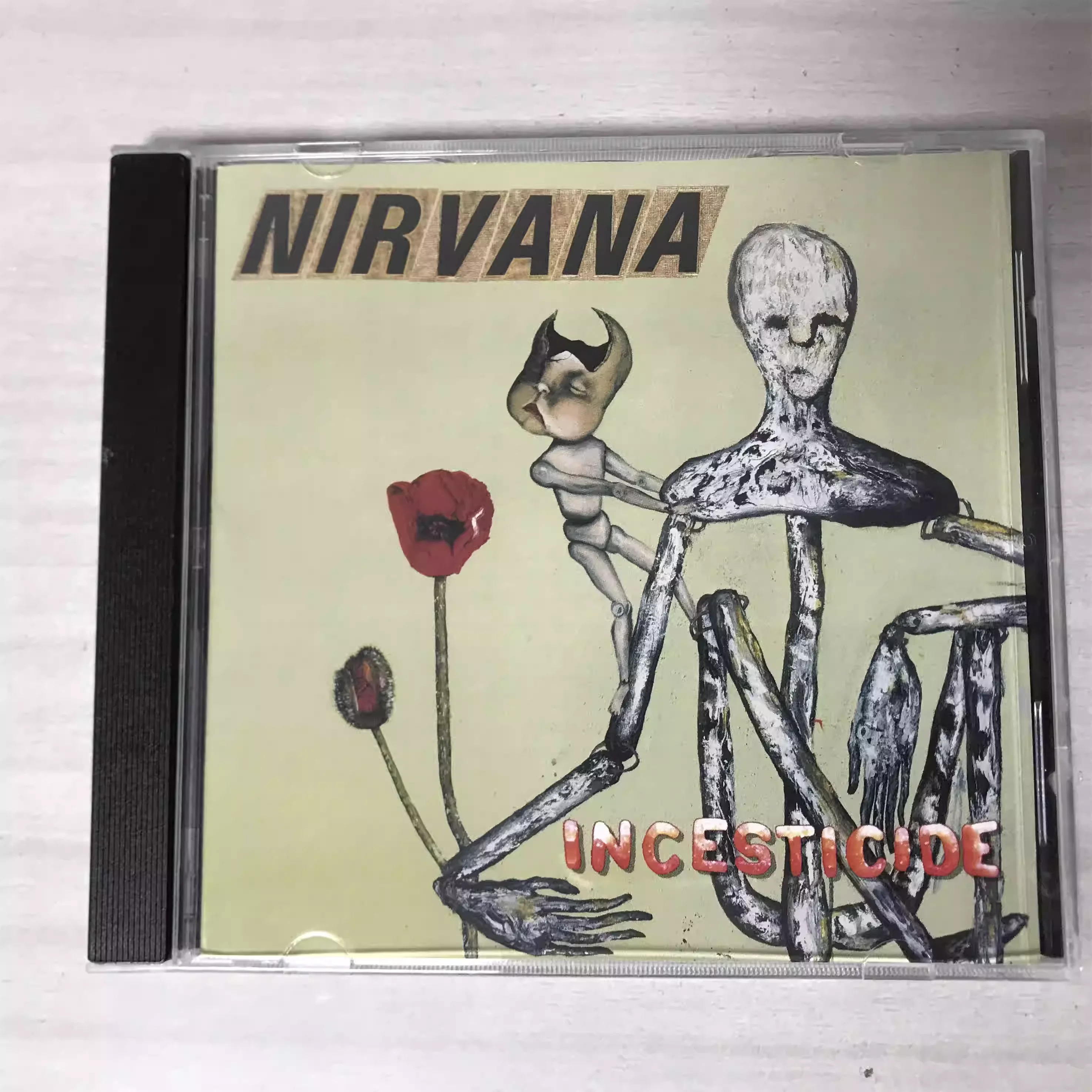 

Classic Alternative Rock Album Nirvana Music CD Incesticide 90s Grunge Milestone Cosplay Walkman Car Soundtracks Box Gifts
