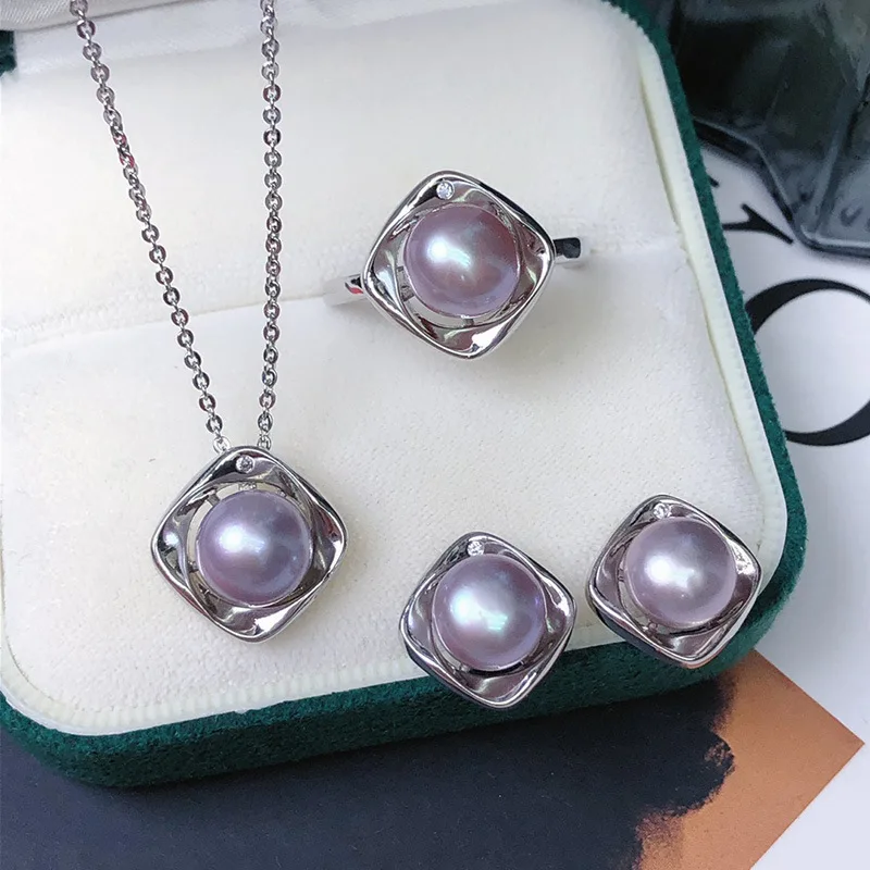 French Niche Design Freshwater Pearl Set Pendant Ring Earrings Electroplated 18k Gold Plated Bun Bead Inlay