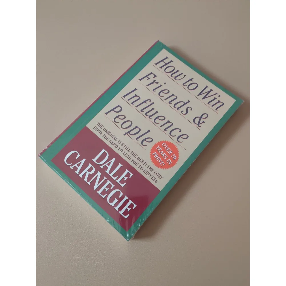 كيفية فوز الأصدقاء وتأثير الناس بقلم ديل كارنيجي مهارات الاتصالات بين الأشخاص تحسين الذات كتاب القراءة