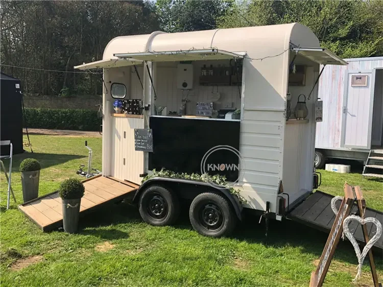 كشك الطعام في الهواء الطلق شاحنة طعام متنقلة جديدة امتياز الطعام مقطورة عربات القهوة عربة بيع وجبة خفيفة سيارة الطعام مع CE و DOT