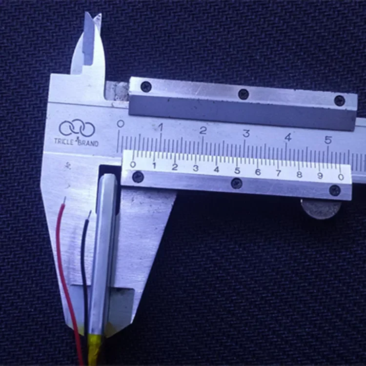 3.7V lithium polymer battery, MP3 point reading pen, MP4 flash shoes, luminous shoes 382040, recording pen 402040 Rechargeable L