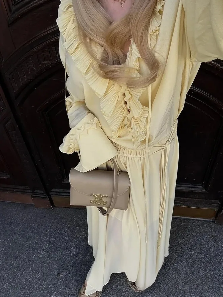 חולצת נשים בסגנון וינטאג' צהובה עם קשירה, מפתח V, שרוולים ארוכים, קשירת קשת, חולצות אופנה לאביב קיץ 2025