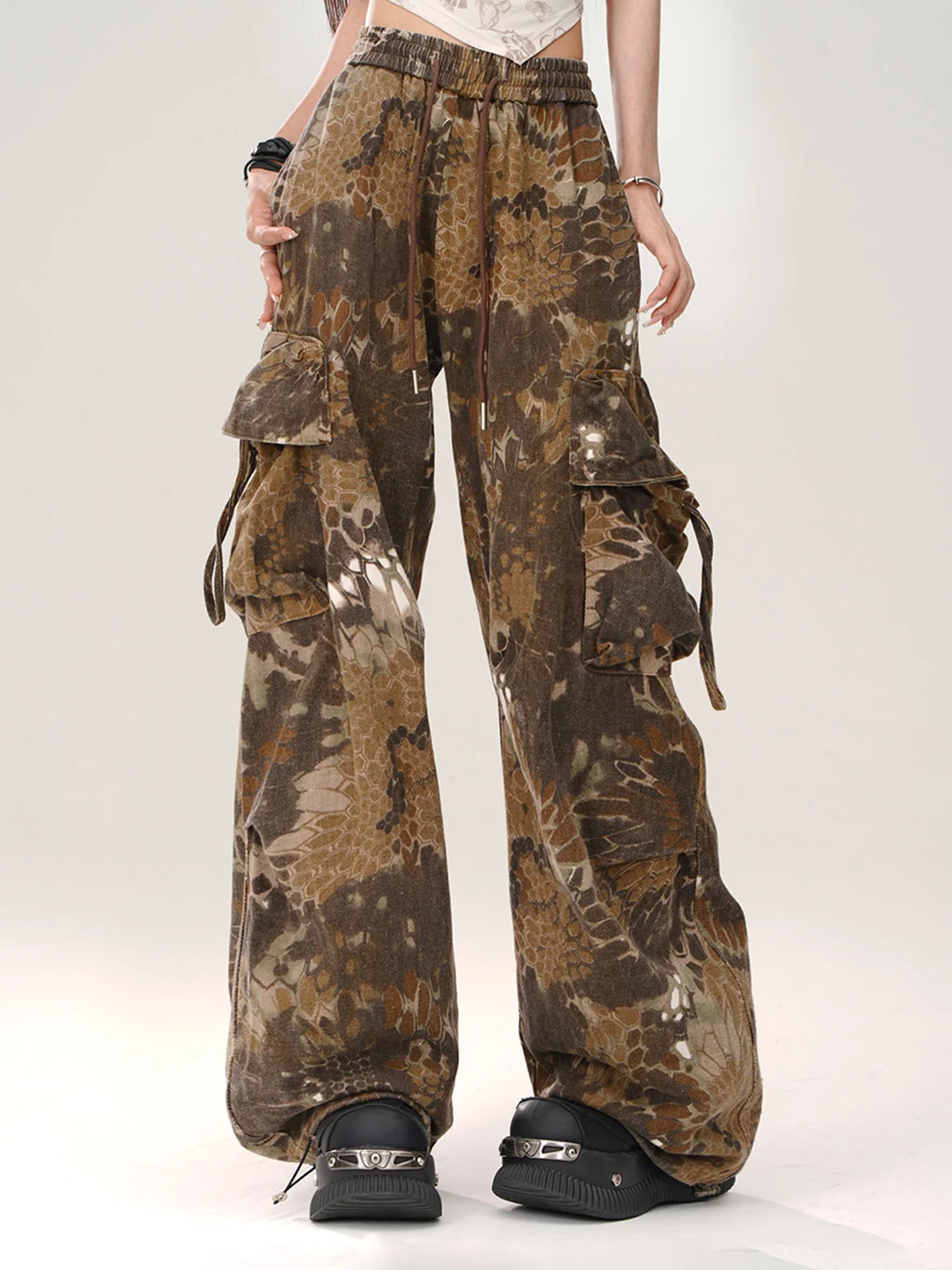 High Quality Hot Selling Wholesale Casual Snake Patterned Wide Leg Pants Women's Loose Work Pants Straight Leg Pants Streetwear