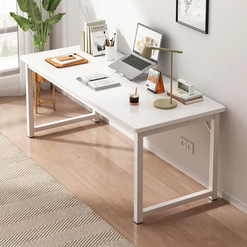 bureau-d'ordinateur-moderne-et-simple-ensemble-chaise-et-table-d'ecriture-pour-la-maison-le-bureau-ou-l'etude-ideal-pour-le-camping-et-les-voyages-en-exterieur