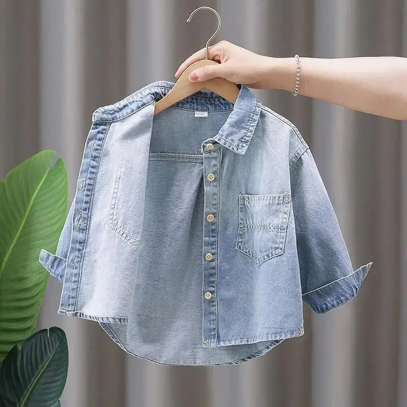 Boys' denim shirt 2025 new style children's long sleeved shirt spring and autumn style loose baby fashionable jacket