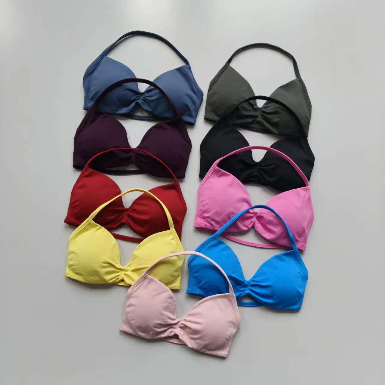 

Strappy Bra Halter Gym Top Girl Women High Support Thin Strap Top Underwear Sports Seamless Bras Scrunch Workout Yoga Tank Bra