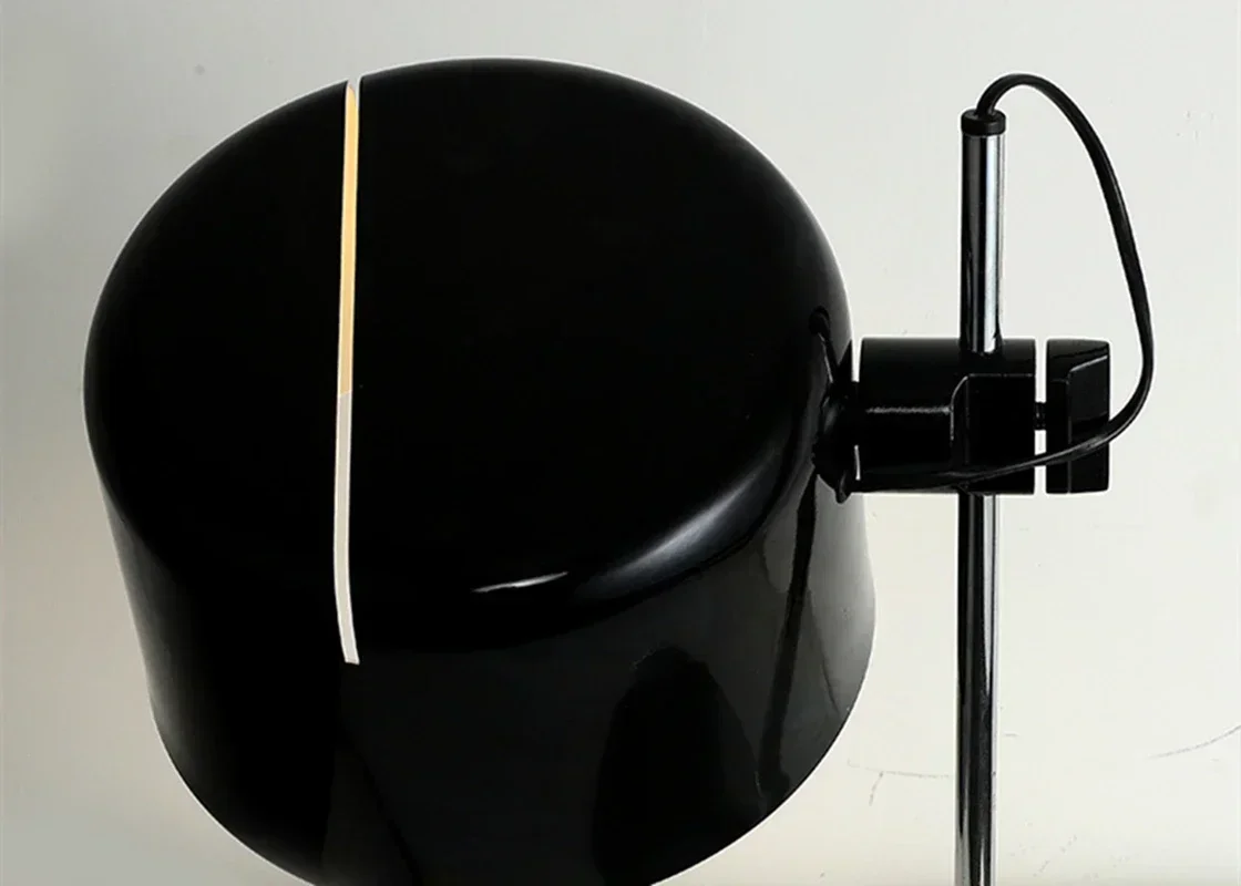 Designer Table Lamp Nordic Simple Bedside Lamp for Bedroom Study Room Parlor Indoor Decor Modern Creative Adjustable Lamp