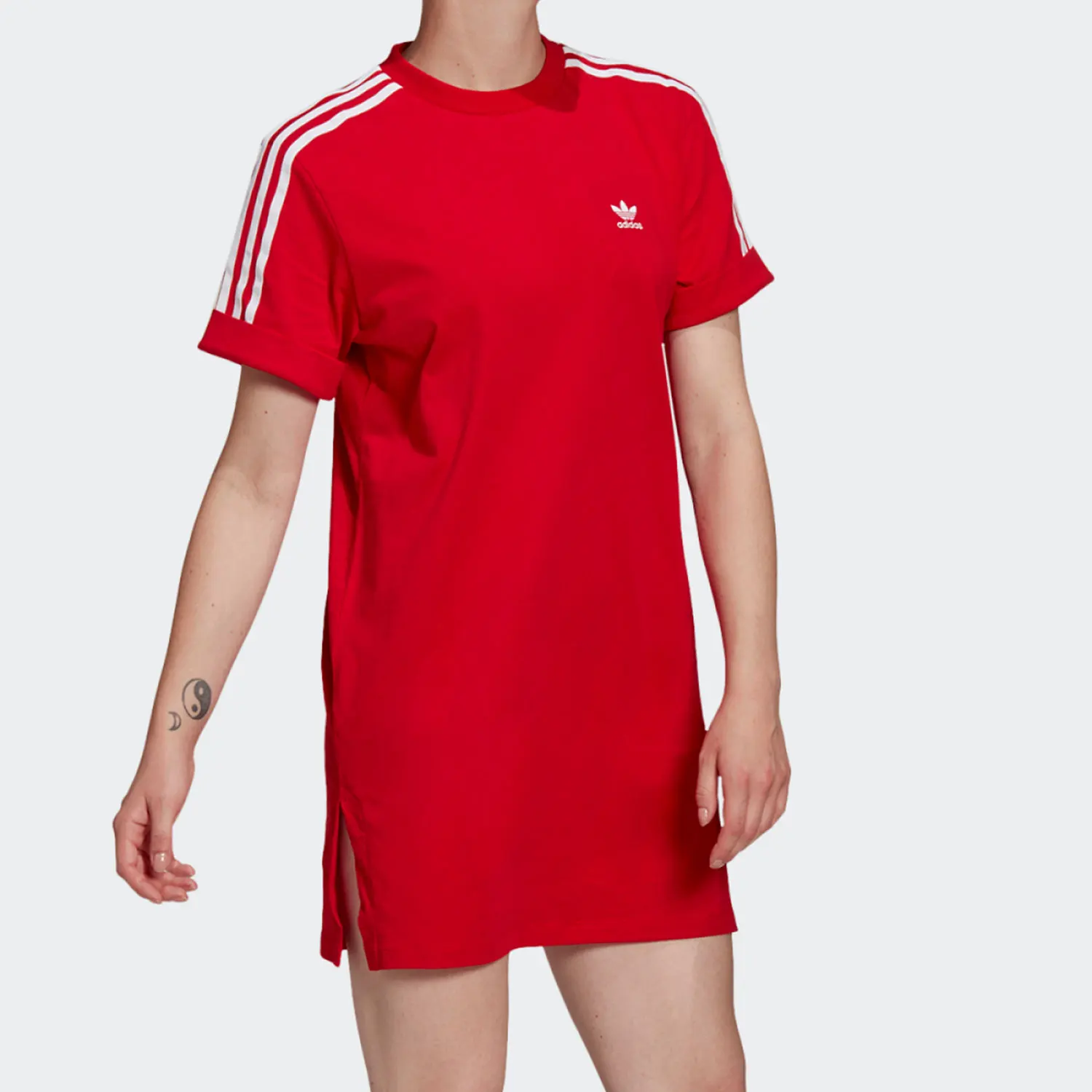 

Adidas оригинальные оригинальные сезонные новые женские повседневные с длинными рукавами и короткими рукавами GN2778