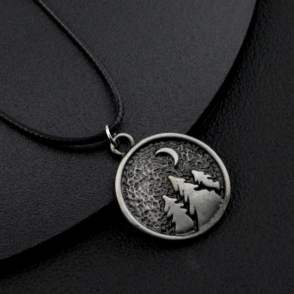 العصرية مجوهرات الذروة قلادة قلادة الذهب الأسود العتيقة اللون الجبال القلائد المختنق ربط وسلسلة جلدية للنساء